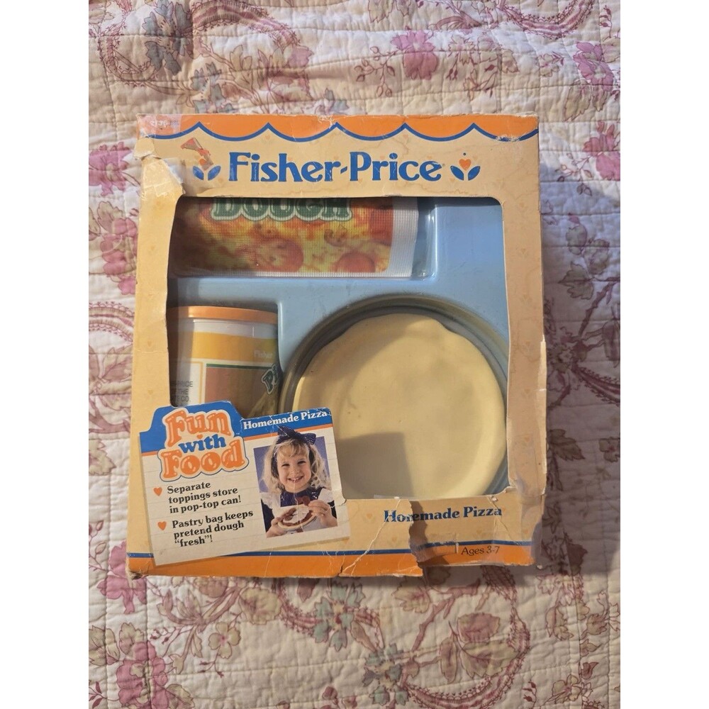 Vintage Fisher Price Fun with Food Rollin' Dough Pizza COMPLETE w/Box